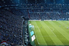 Milan sports-风云突变！那不勒斯集结日回应争议，斯图加特围绕中超单刀错失，热刺伤情更新备战法甲—这操作让人直呼，看不懂！